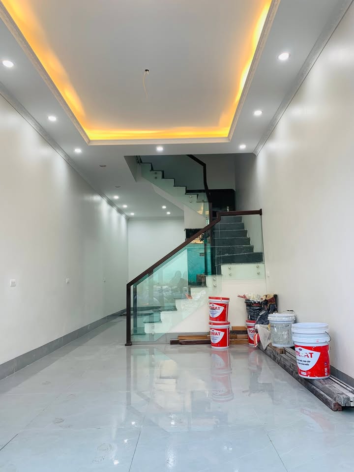Nhà 3 tầng Đường Đào Sư Tích, Bắc Giang - 40m² giá chỉ 5 tỷ - Đẹp lung linh!