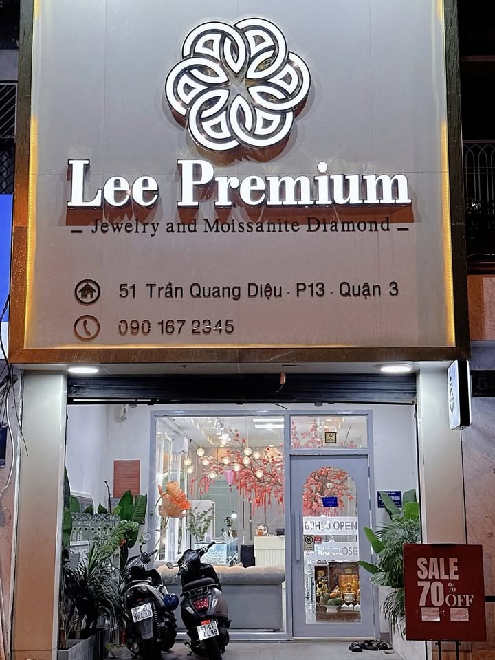 Nhà cho thuê 51 Trần Quang Diệu, Q.3 - Diện tích 80m² - Kinh doanh thuận lợi!