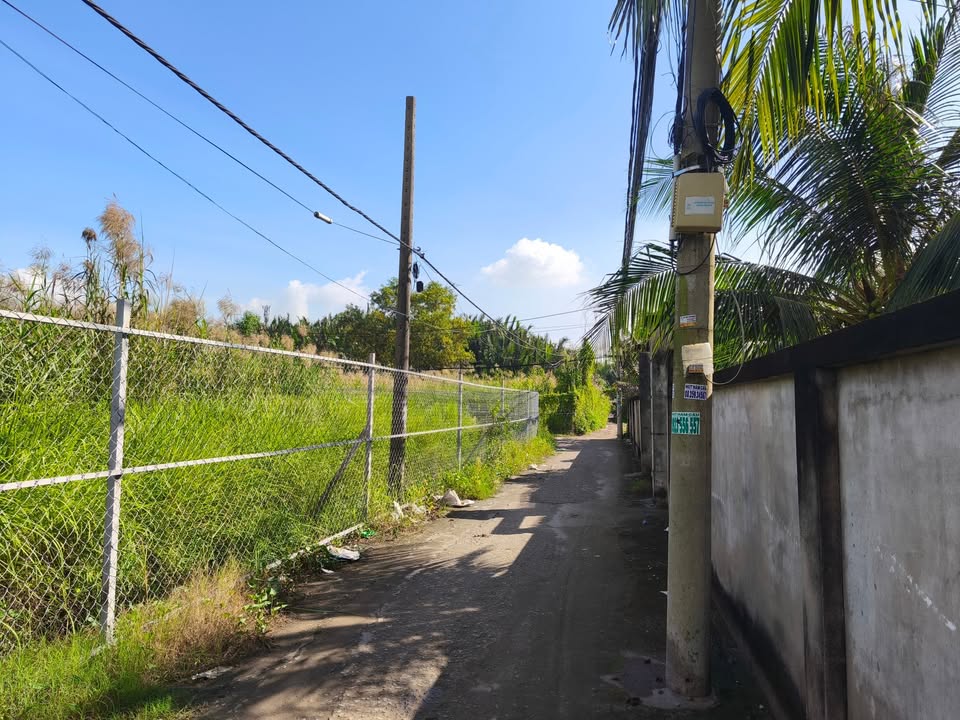 Đất nền đường Chuyên Dùng 9, phường Phú Mỹ, quận 7 - Diện tích 4000m², giá 40 tỷ VND