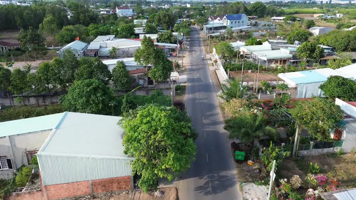 Đất 2 mặt tiền đường Bàu Phượng - Châu Pha 710m² giá 3.6 tỷ - Cơ hội đầu tư tuyệt vời!