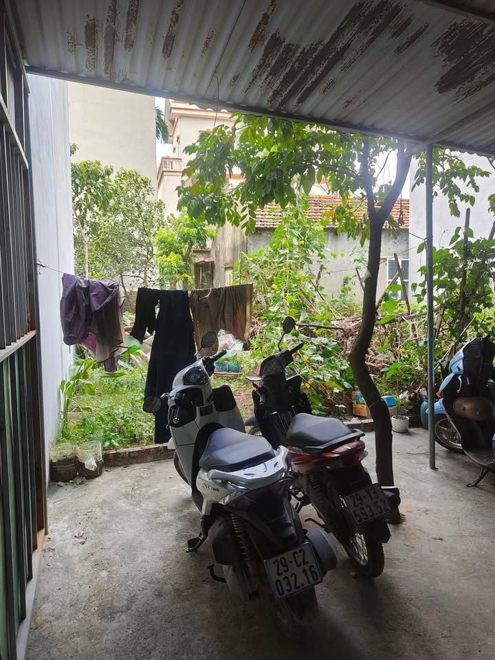 Bán đất Vân Canh, Hoài Đức 43m² giá 5 tỷ - Mặt tiền rộng 4m, không quy hoạch!