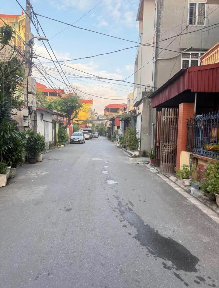 Đất nền Như Quỳnh 95m² giá 3 tỷ - Vị trí đẹp, ô tô đỗ cửa!