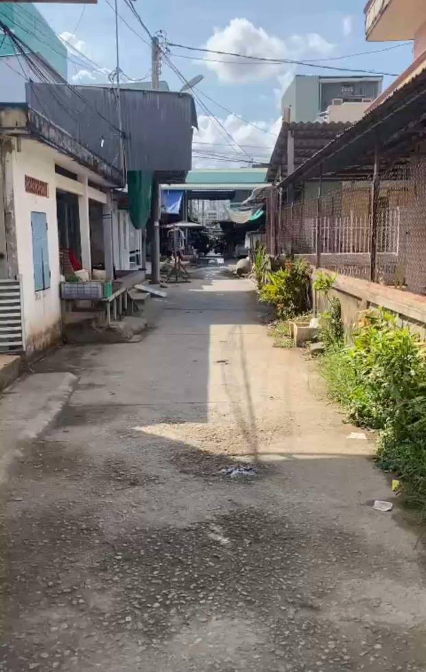 Nhà mặt tiền hẻm kinh doanh Thạnh Phú, Mỹ Xuyên 70m² chỉ 500 triệu - Cơ hội đầu tư hấp dẫn!