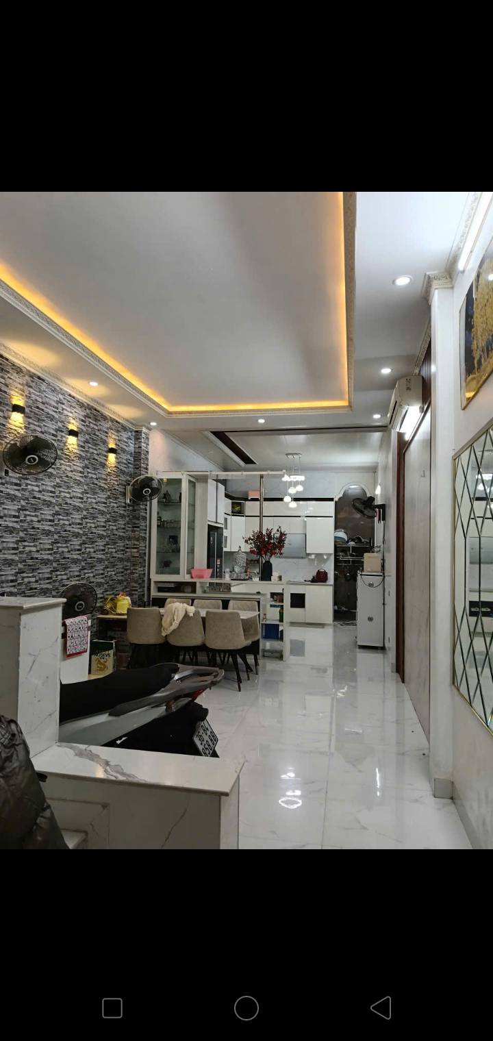 Nhà mặt tiền kinh doanh 3 tầng tại phường Lam Sơn, Thanh Hóa 88m² - Đầu tư lý tưởng!