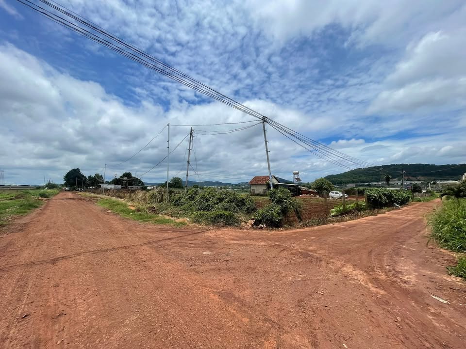 Đất thổ cư 1ha mặt tiền Quốc lộ 20, Liên Nghĩa - Giá chỉ 18 tỷ!