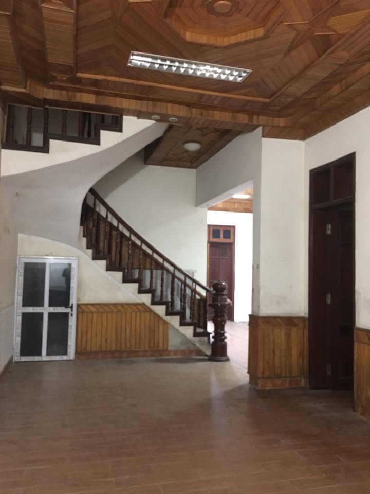 Nhà 3 tầng mặt đường Trương Văn Lĩnh, Vinh 153m² giá 10 tỷ - Kinh doanh ngay!