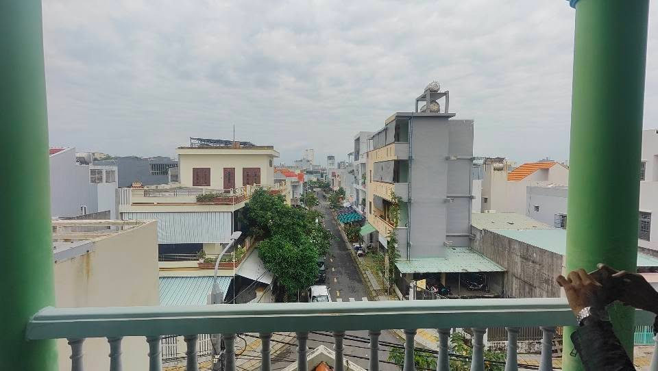 Nhà 3 tầng 492 Lê Văn Hiến, Đà Nẵng 120m² giá 7.8 tỷ - An cư lý tưởng!