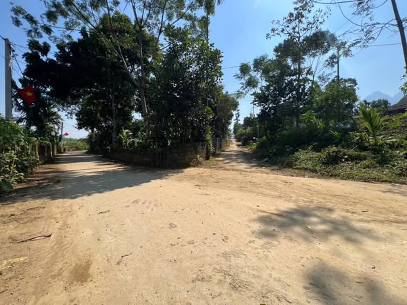 Đất thổ cư 590m² 2 mặt tiền tại Gia Mô, Tân Lạc - Giá chỉ 399 triệu!