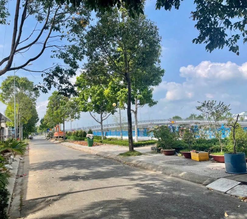 Đất nền phường Long Châu Vĩnh Long 479m² giá 11.975 tỷ - View bờ kè tuyệt đẹp!