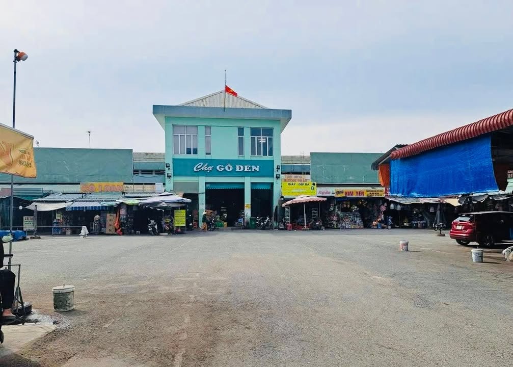 Đất KDC Chợ Gò Đen - Phước Lợi 105m² giá 2.4 tỷ - Xây nhà ngay!