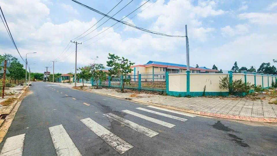 Đất nền Tái định cư Long Thọ Nhơn Trạch 125m² giá 2.7 tỷ - Vị trí đắc địa cho đầu tư