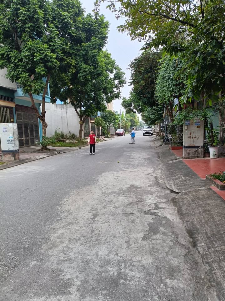 Đất nền Hoàng Diệu 80m² giá 37 triệu - Tiềm năng phát triển vượt bậc!