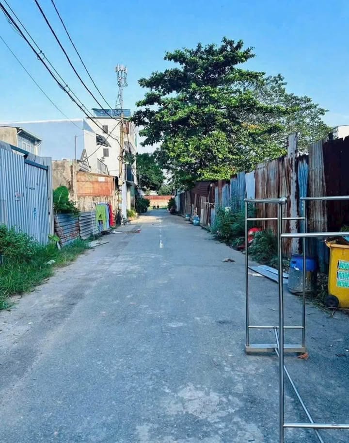 Nhà 2 tầng Xuân Thới Thượng 60m² giá 3.6 tỷ - An ninh tuyệt đối!