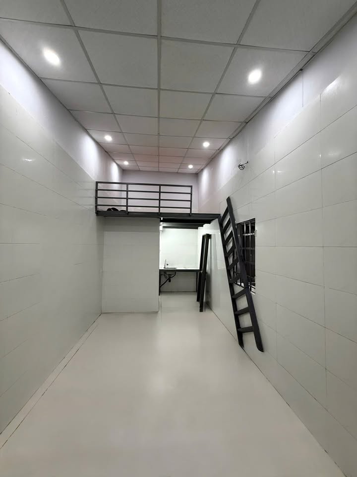 Căn hộ cho thuê mặt tiền Đặng Chất, Đà Nẵng 25m² chỉ 2.6 triệu - Nội thất cơ bản đầy đủ!