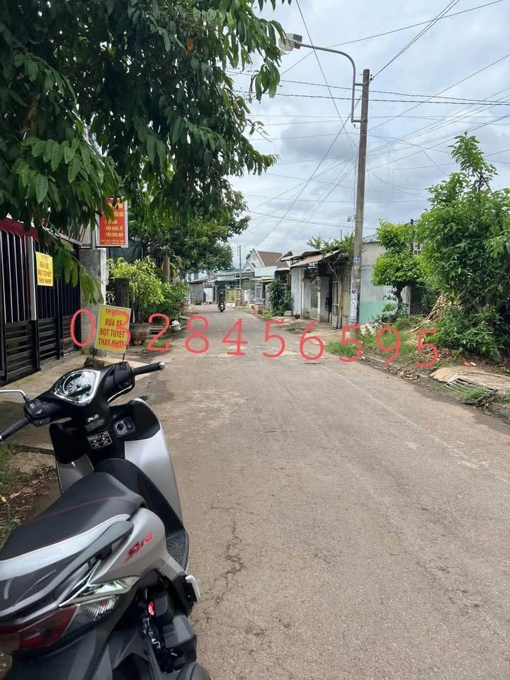 Đất nền Xuân An Long Khánh 150m² giá 3.3 tỷ - Sổ đỏ chính chủ, vị trí thuận lợi!