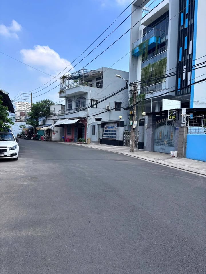 Nhà đẹp Kinh Dương Vương quận 6, 27.84m² giá 4.95 tỷ - Sẵn sàng vào ở!