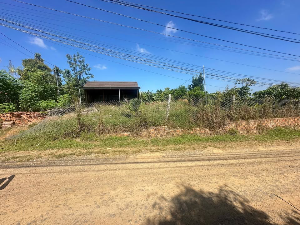 Đất thổ cư Lộc Thành 1643m² giá 2.5 tỷ - Đường oto rộng rãi, view đẹp!