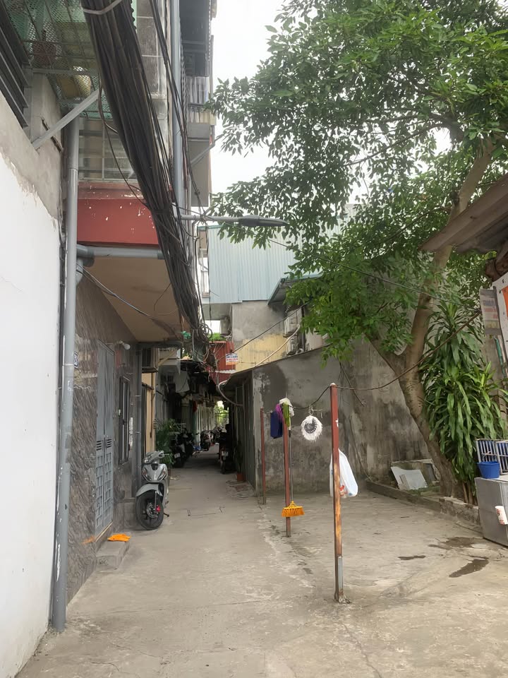 Nhà 2 tầng Đại Từ 25m² giá 1.58 tỷ - Ô tô đỗ cửa, sổ đỏ chính chủ!