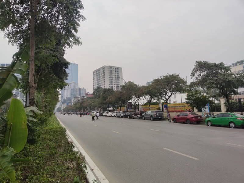 Nhà mặt phố Văn Cao, Ba Đình 95m² giá thỏa thuận - Kinh doanh đỉnh cao!