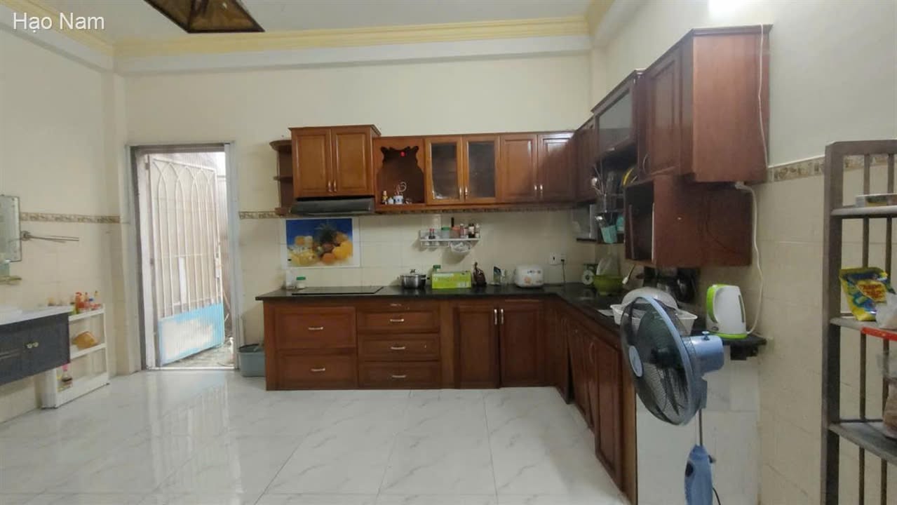 Nhà mặt tiền kinh doanh Hiệp Thành, Quận 12 - 100m² chỉ 13 triệu/tháng!