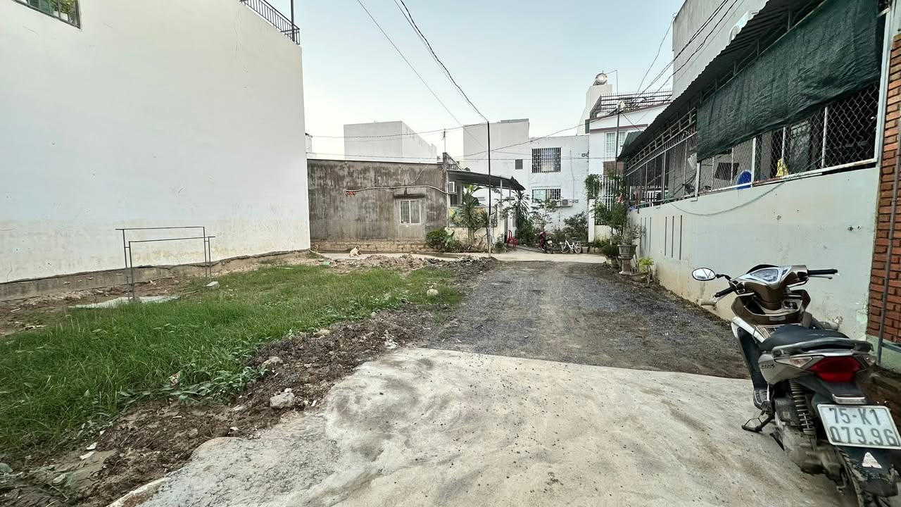 Đất mặt tiền 2 mặt đường Vĩnh Thạnh, Nha Trang 94m² - Cơ hội đầu tư hiếm có!