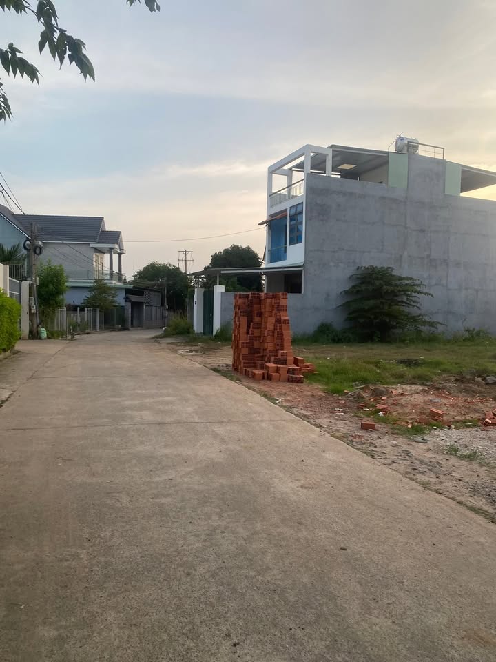 Đất thổ cư hẻm Võ Thị Sáu, Long Tâm, 145m² giá 2.35 tỷ - Đầu tư sinh lời ngay!