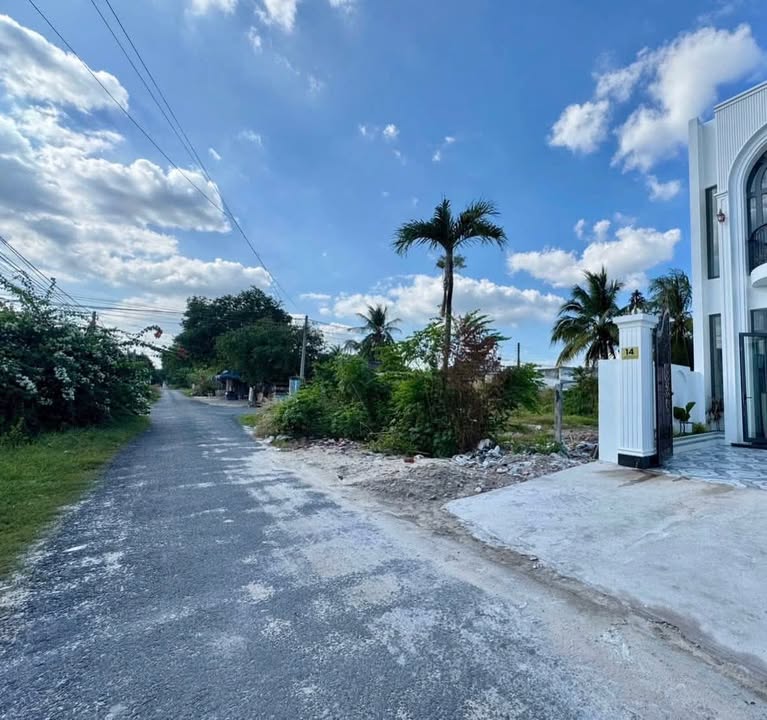 Đất nền Hòa Thành Tây Ninh 90m² giá 590 triệu - Đường nhựa 10m, chính chủ!