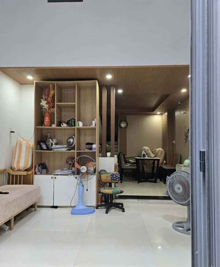 Nhà 2.5 tầng Hoàng Diệu 35m² giá 3.65 tỷ - Cơ hội vàng giữa lòng Đà Nẵng!