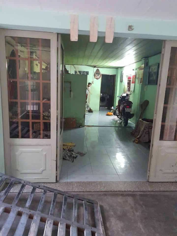 Nhà hẻm Bình Tiên, Quận 6, 64m² giá 5.7 tỷ - Cơ hội sửa mới thoải mái!