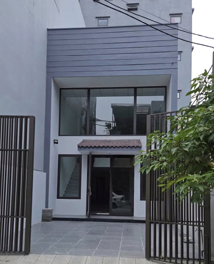 Nhà mặt tiền cho thuê tại Đà Nẵng 90m² giá 17 triệu - Phù hợp kinh doanh