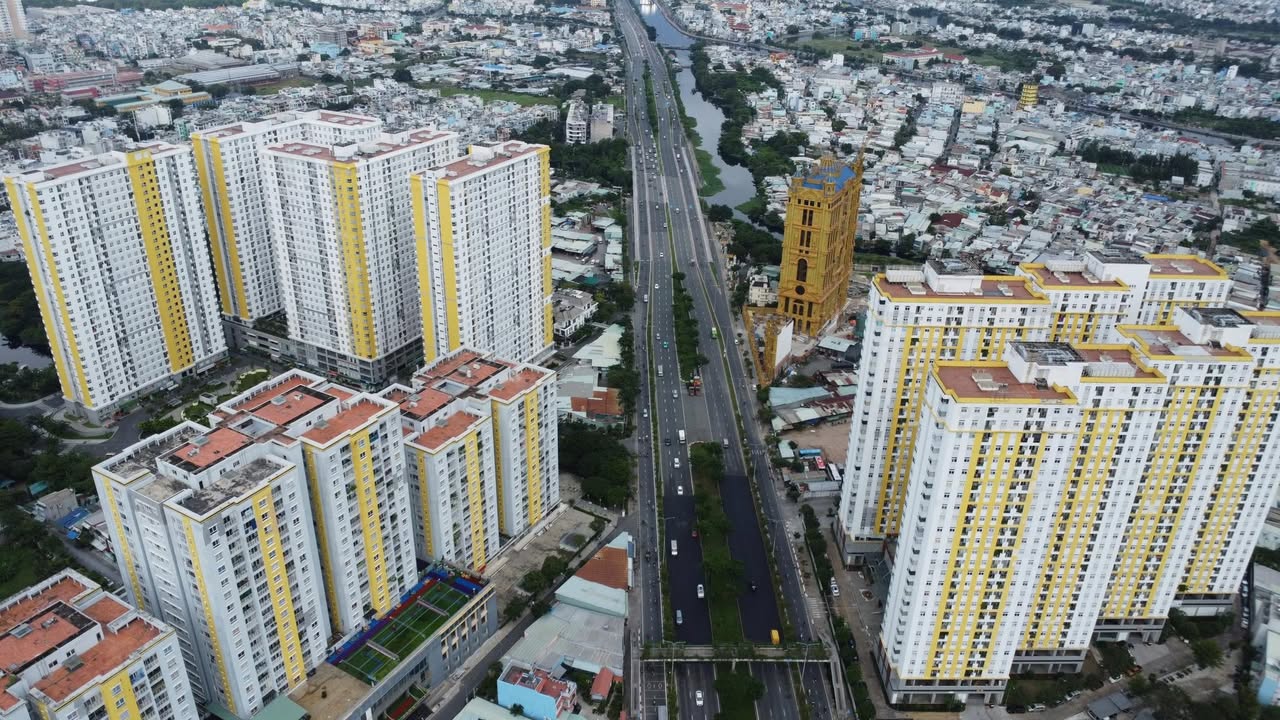 Căn hộ Diamond Võ Văn Kiệt 72m² giá từ 8 triệu - Nhà đẹp, tiện ích đầy đủ!