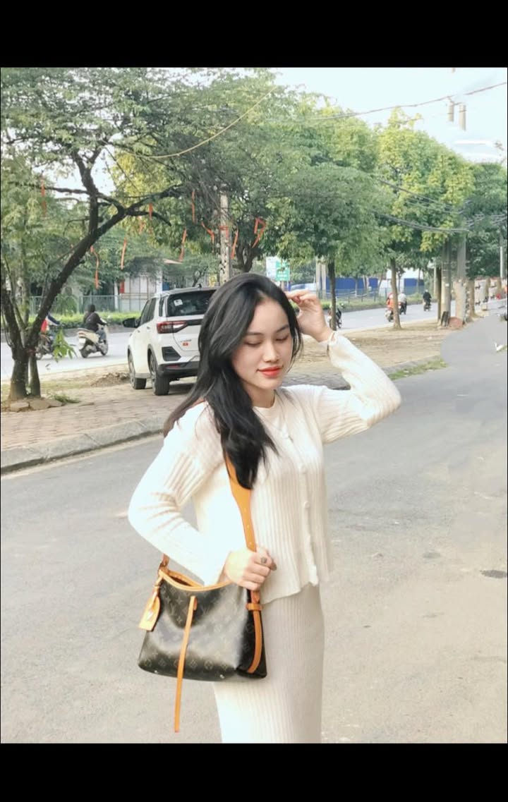 Đất thổ cư mặt tiền 15m tại phường Bãi Bông, 250m² giá chỉ 2.1 tỷ - Cơ hội đầu tư hấp dẫn!