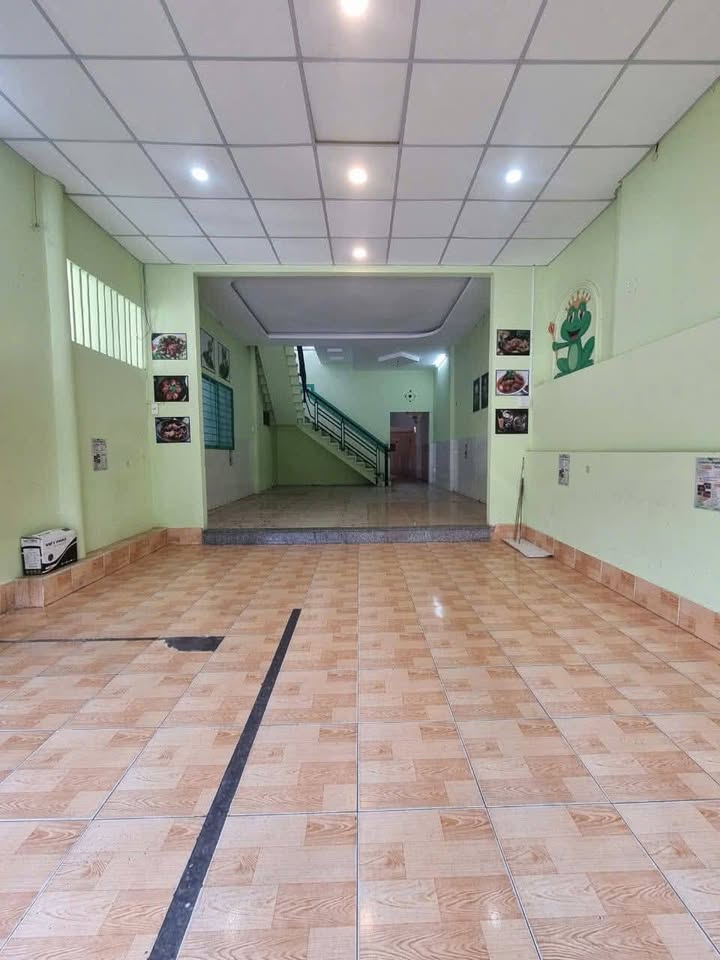 Nhà cho thuê mặt tiền kinh doanh Tôn Đức Thắng, Phan Thiết 200m² - Giá chỉ 10 triệu/tháng!