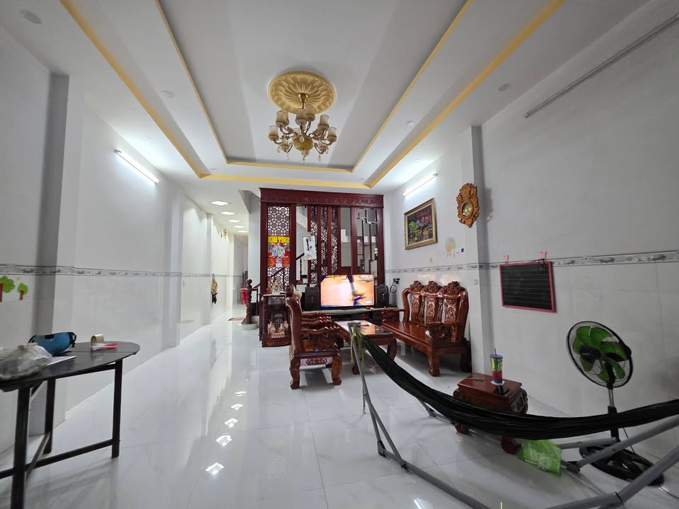 Nhà bán đường Xuân Hồng, Bình Thủy, Cần Thơ 105m² - Pháp lý sổ hồng chính chủ!