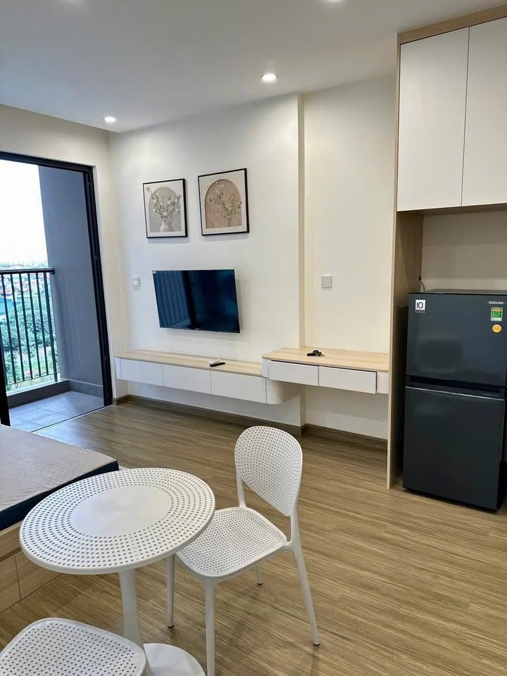 Studio cho thuê tại Vinhomes Smart City, 30m² giá 8 triệu - Full đồ, vào ở ngay!