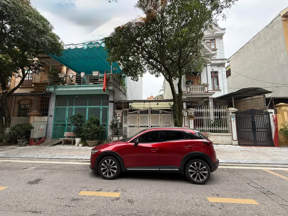 Đất nền thương mại Liên Bảo Vĩnh Yên 110m² giá 6 tỷ - Địa thế vàng cho kinh doanh!