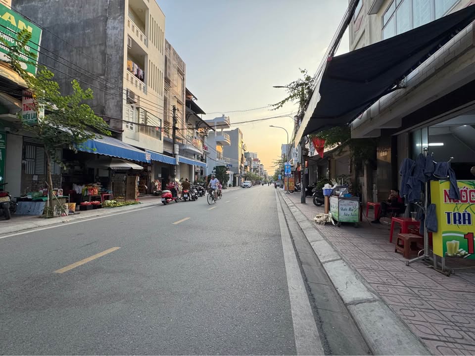 Nhà riêng 90m² khu An Trang, An Đồng giá 4 tỷ - Khu vực dân cư đông đúc, tiện nghi đầy đủ!