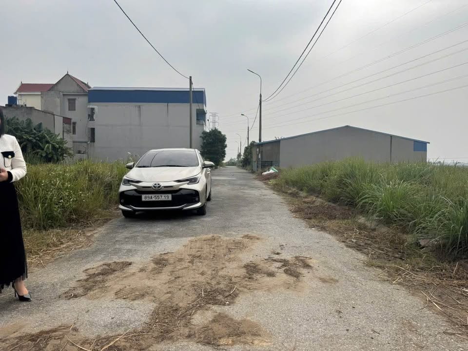 Đất lô góc trung tâm thị trấn Trần Cao, Phù Cừ 90m² chỉ 1 tỷ - Cơ hội đầu tư tuyệt vời!