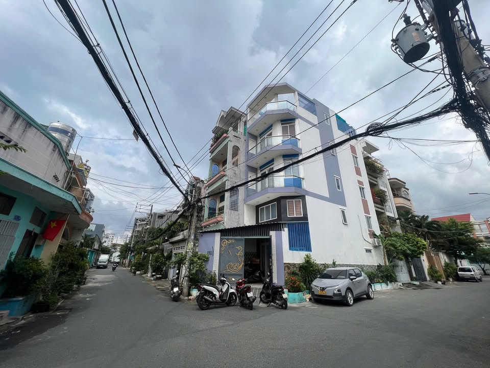 Nhà góc 2 mặt tiền Cư Xá Phú Lâm A 63m² giá 9 tỷ - Vị trí đắc địa cho kinh doanh!