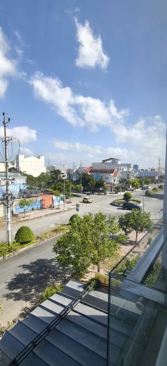 Nhà nguyên căn 3 tầng đường số 11, KDC Tràng An, Bạc Liêu - Cho thuê giá 12.5 triệu