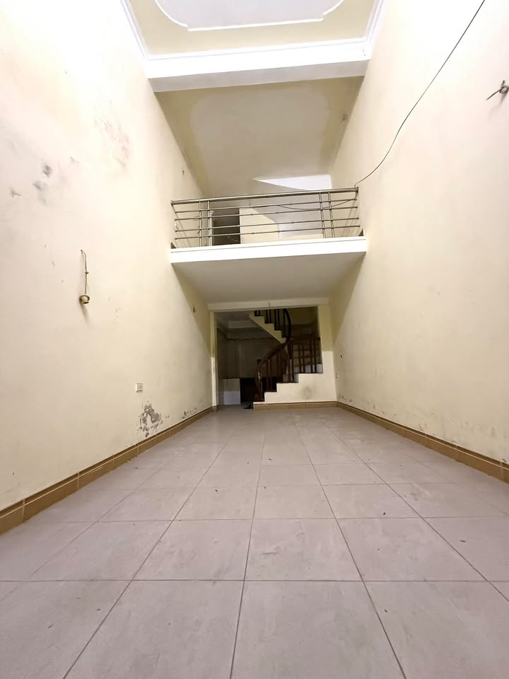 Nhà mặt chợ Năng Tĩnh, Nam Định 25m² giá 1.75 tỷ - Kinh doanh thuận lợi!