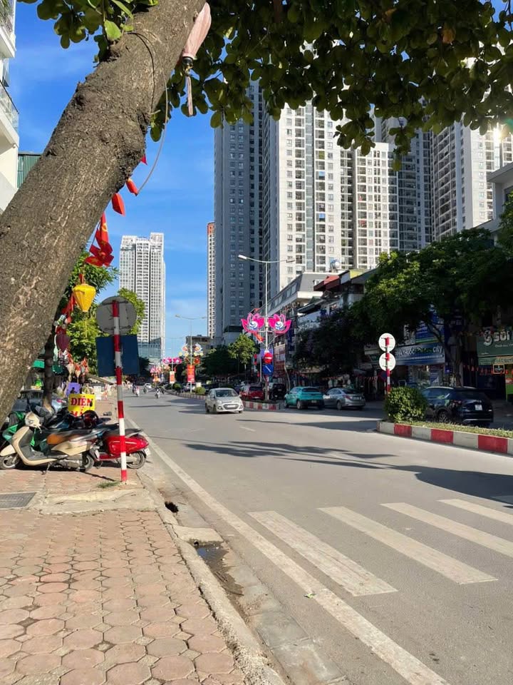 Bán căn hộ CCMN Vạn Phúc 58m² giá 16.5 tỷ - Vị trí đẹp, cho thuê hiệu quả!