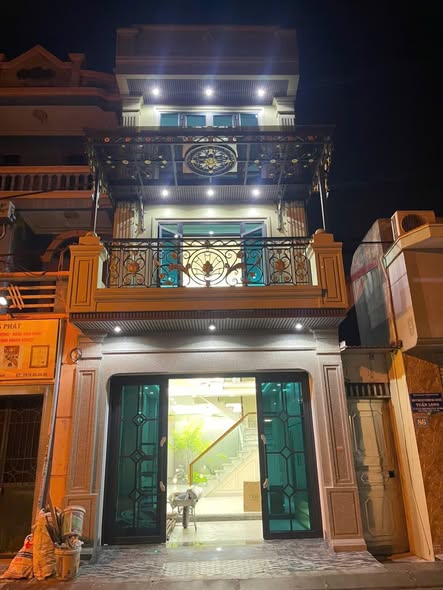 Bán gấp nhà mặt đường Phương Khê, 63m² giá 5.68 tỷ - Thiết kế hiện đại, đầy đủ nội thất!