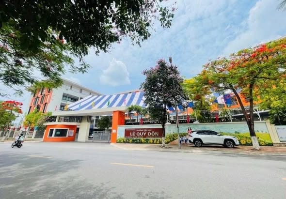 Đất nền Phúc Lợi Long Biên 63m² giá 6 tỷ - Vị trí đắc địa, giao thông thuận tiện!