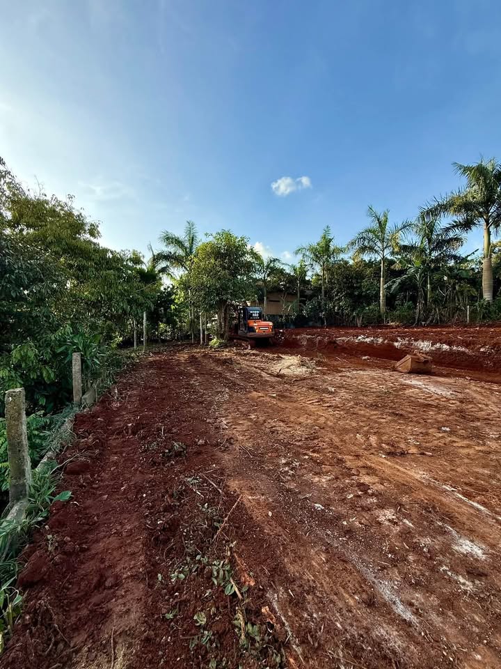 Đất thổ cư mặt tiền đường Lê Đại Hành, Buôn Hồ 210m² - Cơ hội đầu tư hiếm có!