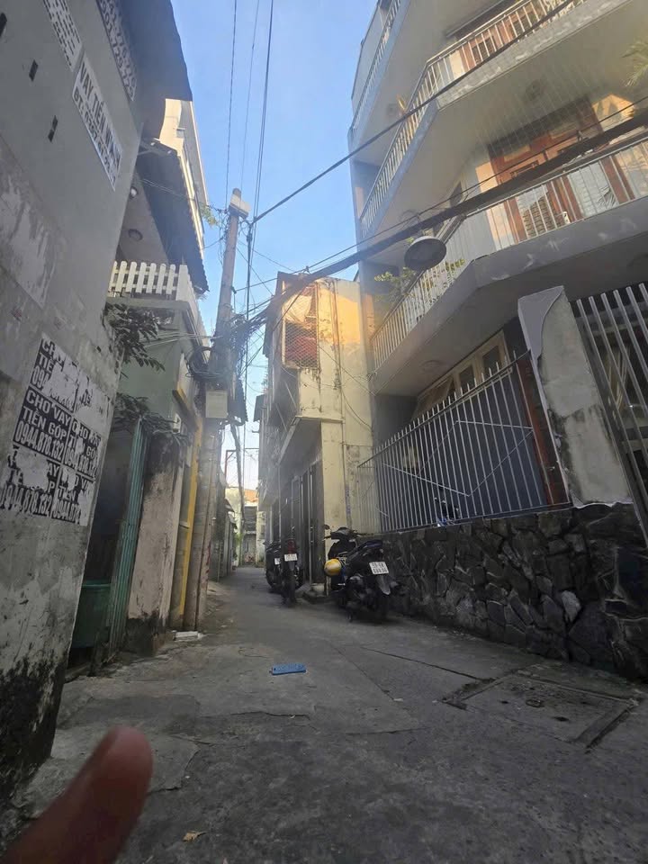 Nhà Hẻm 3 Gác Nguyễn Văn Công, Gò Vấp 29.7m² giá 3.75 tỷ - Vị trí đẹp, thông thoáng!