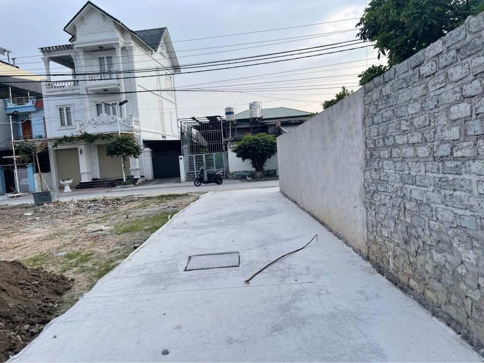 Đất nền Quang Trung, Uông Bí 90m² giá 1.7 tỷ - Tiềm năng đầu tư vượt trội!