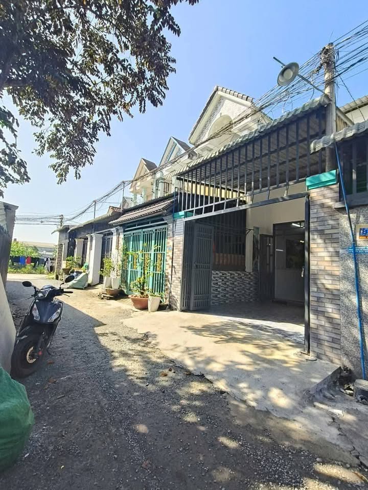 Nhà riêng tại Tân Phước Khánh 80m² giá 2.45 tỷ - Chính chủ, Sổ riêng
