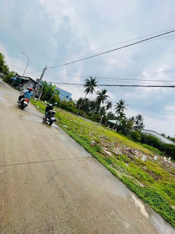 Đất mặt tiền đường Trần Thị Điểu, Trung An, Mỹ Tho 85m² giá 1.15 tỷ - Đầu tư sinh lời hấp dẫn!