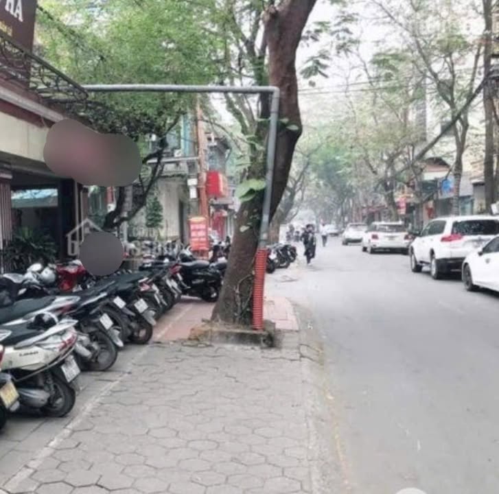 Cho thuê mặt bằng vỉa hè đường Lê Hồng Phong, Sóc Trăng - Giá cực tốt chỉ 2 triệu/tháng!